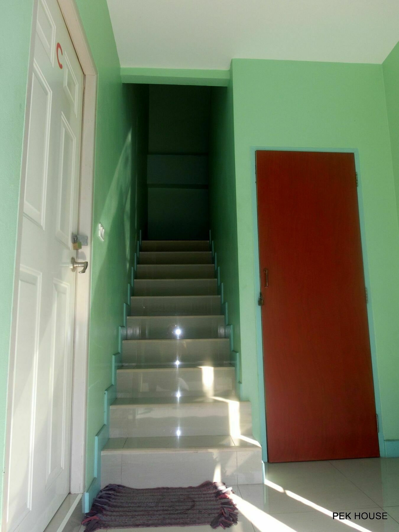 Pek House Daire Phuket Dış mekan fotoğraf