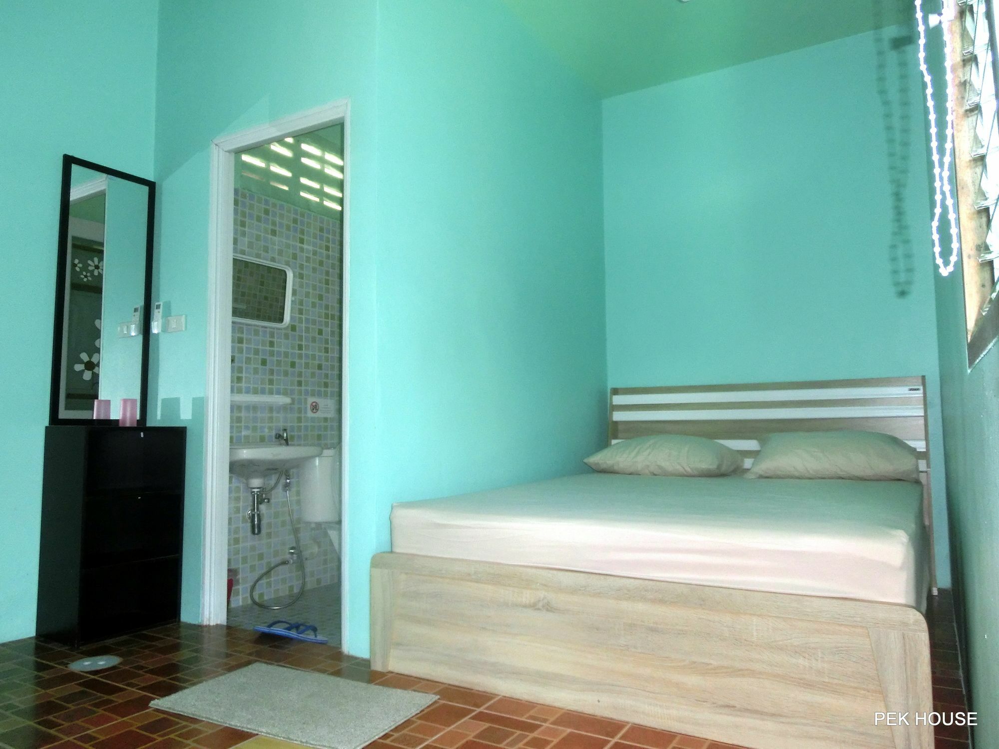 Pek House Daire Phuket Dış mekan fotoğraf