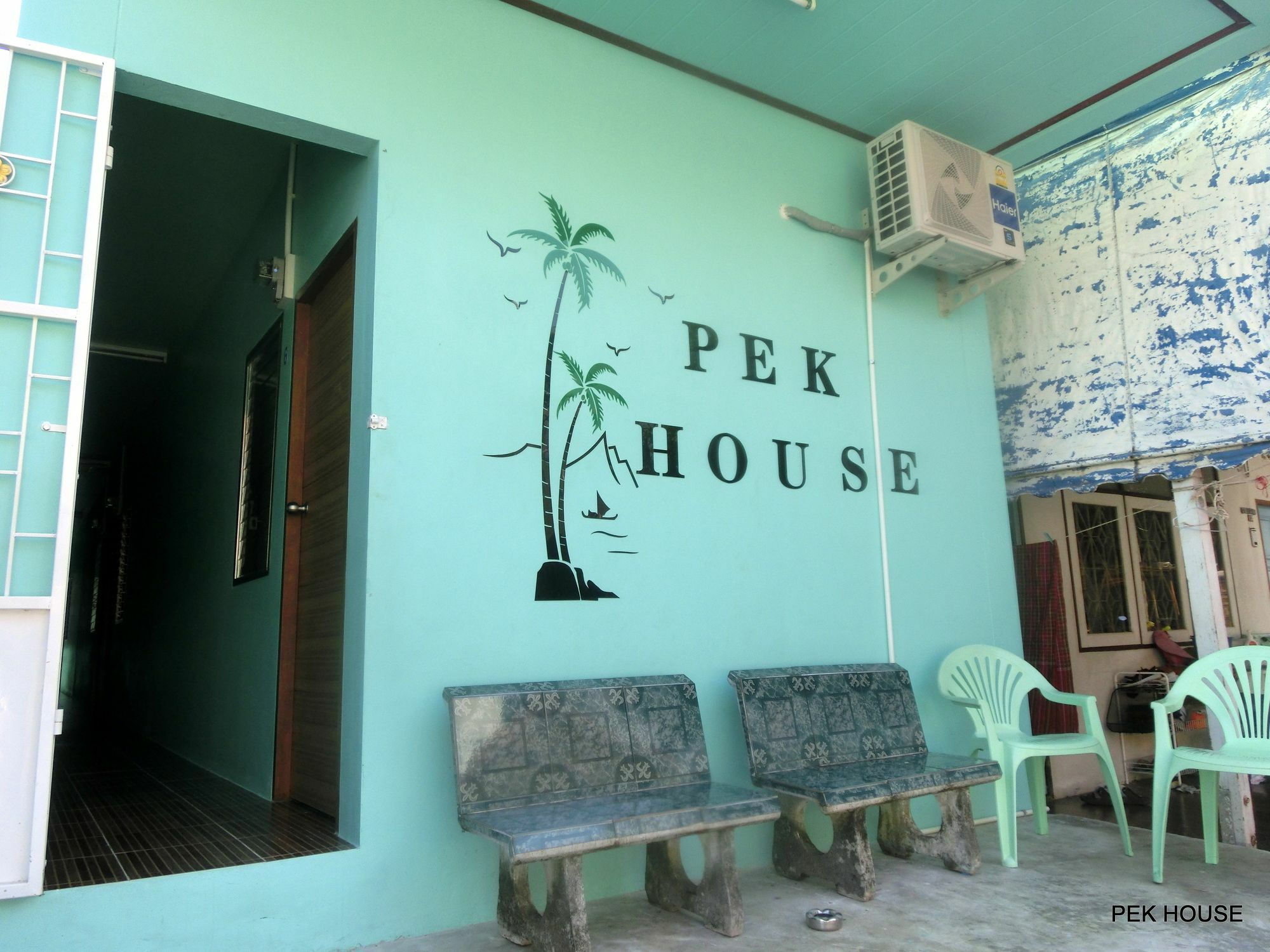 Pek House Daire Phuket Dış mekan fotoğraf